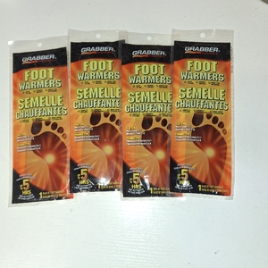 lot 30037 image: 4 Packs Grabber Warmers Foot Warmer 2 pk