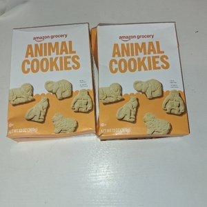 lot 30065 image: Amazon Grocery, Animal Cookies, 13 Oz