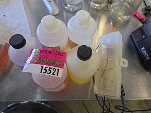 lot 15521 image: CapitolBrand pH Buffer Solutions Set