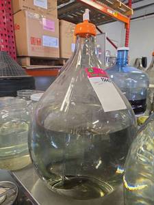 lot 15643 image: 25 Liter Glass Demijohn Bottle