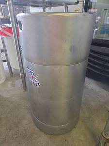 lot 15652 image: American Spirit Beer Keg