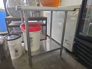 lot 15653 image: Stainless Steel Commercial Kitchen Work Table