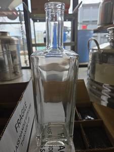 lot 15656 image: 750ml Liberty Glass Bottles - Set of 2 Boxes