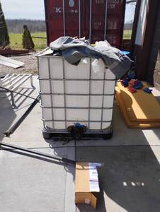 lot 20636 image: 275 Gallon IBC Tanks - Set of 2