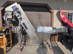 lot 15517 image: Enoitalia Commercial Apple Washer, Elevator and Grinder Model 4286