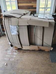 lot 18500 image: Bottle Pack Boxes