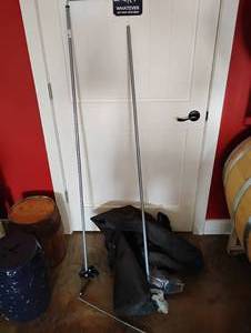 lot 18511 image: Eazy Up Mounting Banner Set