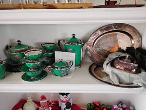 lot 18516 image: WWII Porcelain and Silver