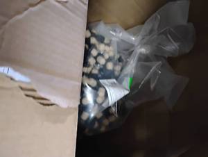 lot 18553 image: Plastic Bar Tops