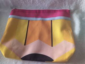 lot 2312 image: Pencil Design Makeup Bag