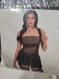 lot 6826 image: Leg Avenue Multi-Pocket Body Harness
