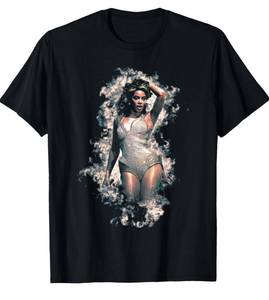 lot 6831 image: Beyonce Silver Dress 2009 T-Shirt 5XLT