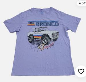 lot 8058 image: Ford Bronco Sunset T-Shirt Womens XL