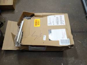 lot 22928 image: 6 Pk Under Shelf Baskets.