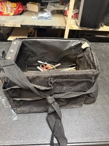lot 22913 image: Tool bag with misc, tools