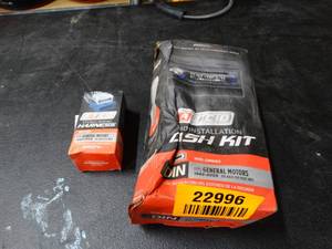 lot 22996 image: Metra Stereo Wiring Kit & Dash Kit