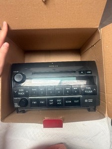 lot 23048 image: Toyota Stereo PN 86120-0C250