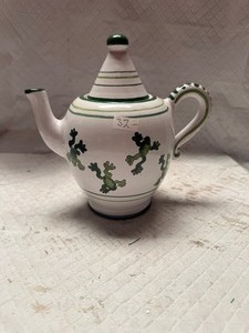 lot 23051 image: Barbana Finsness Tea Pot wfrogs