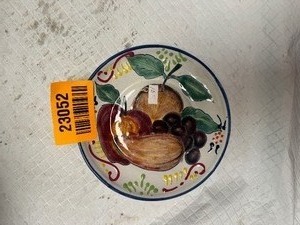 lot 23052 image: 2 Plates w a Fruit Design Made in Mexico