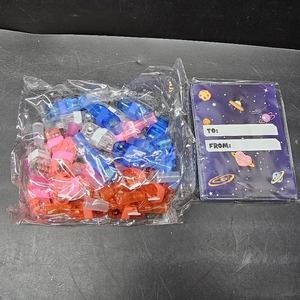 lot 4102 image: Envotek 28 Pack Valentines.es Party Favors Gifts