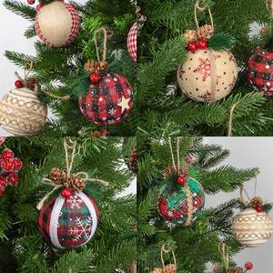 lot 4137 image: 12 Pcs Rustic Christmas Ornaments
