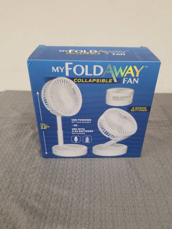 lot 3721 image: My Fold Away 12-inch Collapsible USB Fan