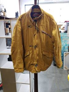 lot 4637 image: Mirage Classic Mustard Yellow Jacket Size Large