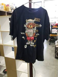 lot 4642 image: Money Bear King T-Shirt by Socwaters Size 2XL