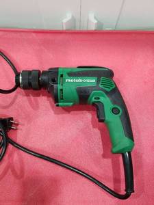 lot 3023 image: Metabo HPT D10VH2 38 Corded Drill