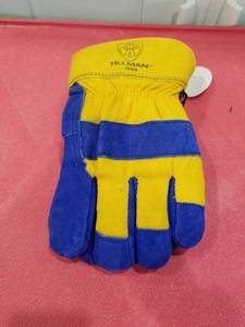 lot 3070 image: Tillman 1568 Waterproof Work Gloves