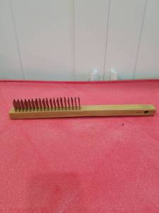 lot 3072 image: MATHESON Select Handle Scratch Brush