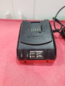 lot 3122 image: Bauer 20V Rapid Battery Charger Model 1704C-B