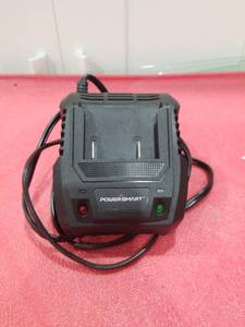 lot 3125 image: PowerSmart PS76018C Battery Charger