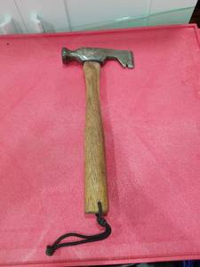lot 3149 image: Carpenters Roofing Framing Hatchet Axe