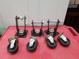 lot 3190 image: Heavy Duty Furniture Caster Wheel Set