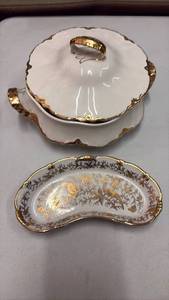 lot 58983 image: Ardalt Japanese Porcelain Serving Set - Retail $45