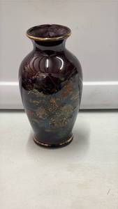lot 59009 image: Japanese Floral Bird Decorative Vase - Retail $45