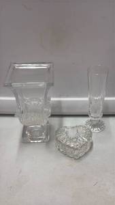 lot 59010 image: Clear Glass Decor Set - Vase, Bud Vase & Heart Box - Retail $18