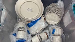 lot 59020 image: Woodhaven Pleasant Grove Dinnerware Set - Retail $45