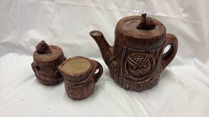 lot 59044 image: Owl Tree Stump Ceramic Tea Set - Retail $45