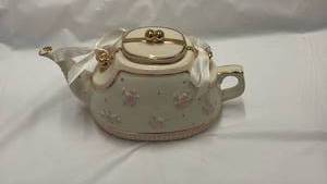 lot 59060 image: Lenox Floral Rose Teapot with Gold Trim - Retail $85