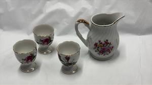 lot 59067 image: Japanese Floral Porcelain Egg Cups Set - Retail $24