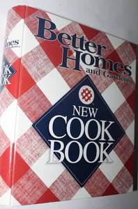 lot 7037 image: Better Homes and GardensBetter Homes and Gardens New Cook Book (Three Ring Binder Edition)