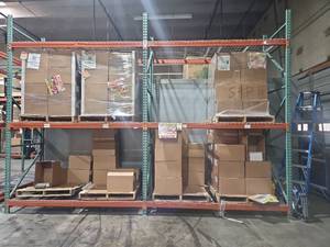 lot 22009 image: Industrial Warehouse Pallet Racking System