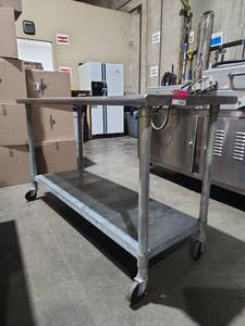 lot 22042 image: 5FT Industrial Rolling Metal Cart