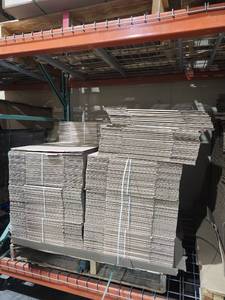 lot 22090 image: Bulk Lot of Cardboard Shipping Boxes