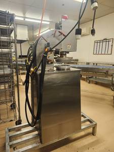 lot 22112 image: Angel Commercial Pie Press with Multiple Attachments