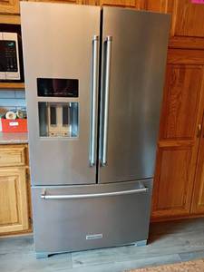 Kitchen Aid Refrigerator.   70 x 38 x 44