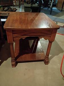 lot 313 image: Another Oak Side Table with Lower Shelf.  Top portion moves up and out.   22 x 22 x 26.  Located in Basement