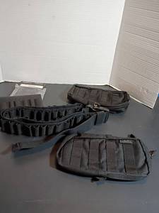 lot 403 image: Shot Gun Shell Holders